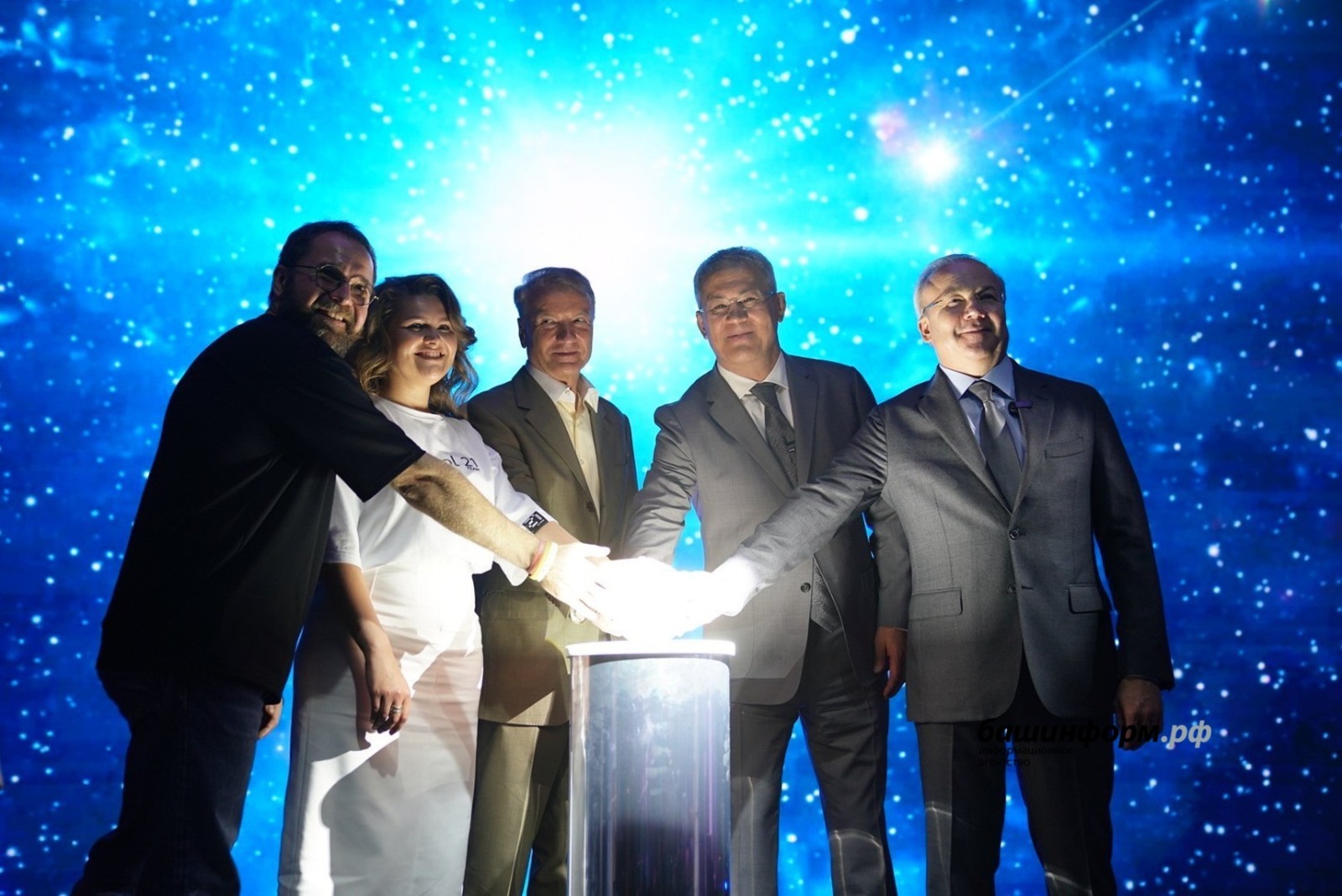 В Башкирии состоялось открытие «Школы 21»