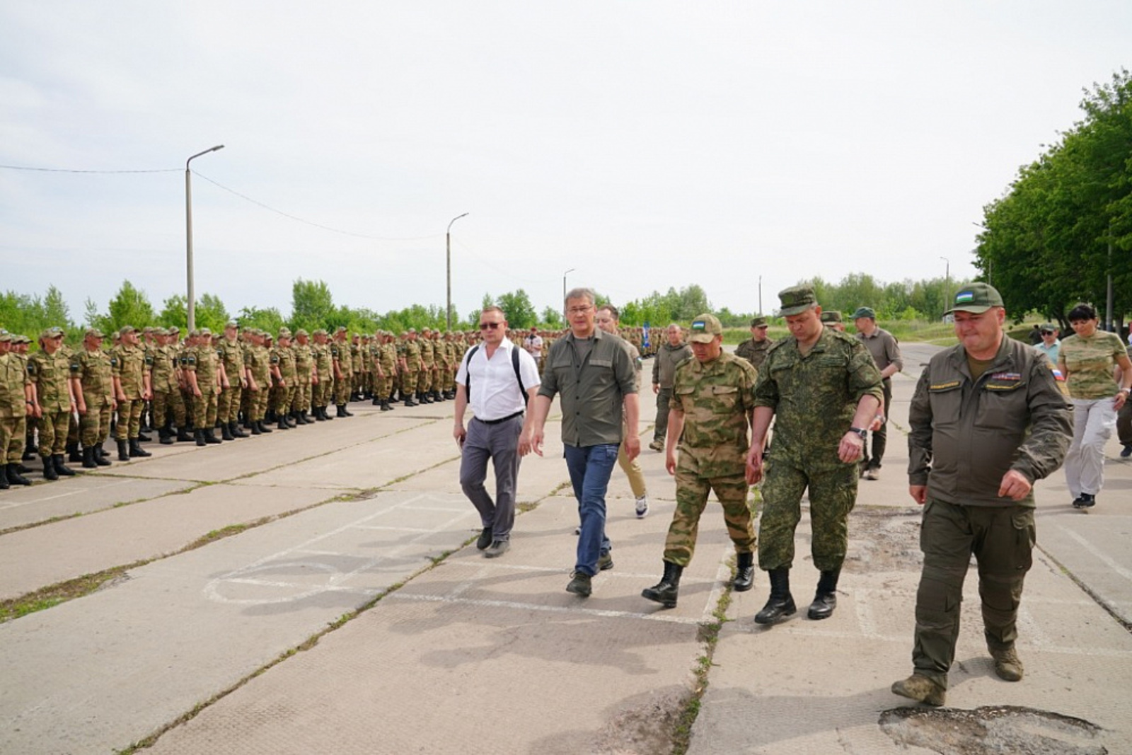 Радий Хабиров встретился с командованием и бойцами  полка «Башкортостан»