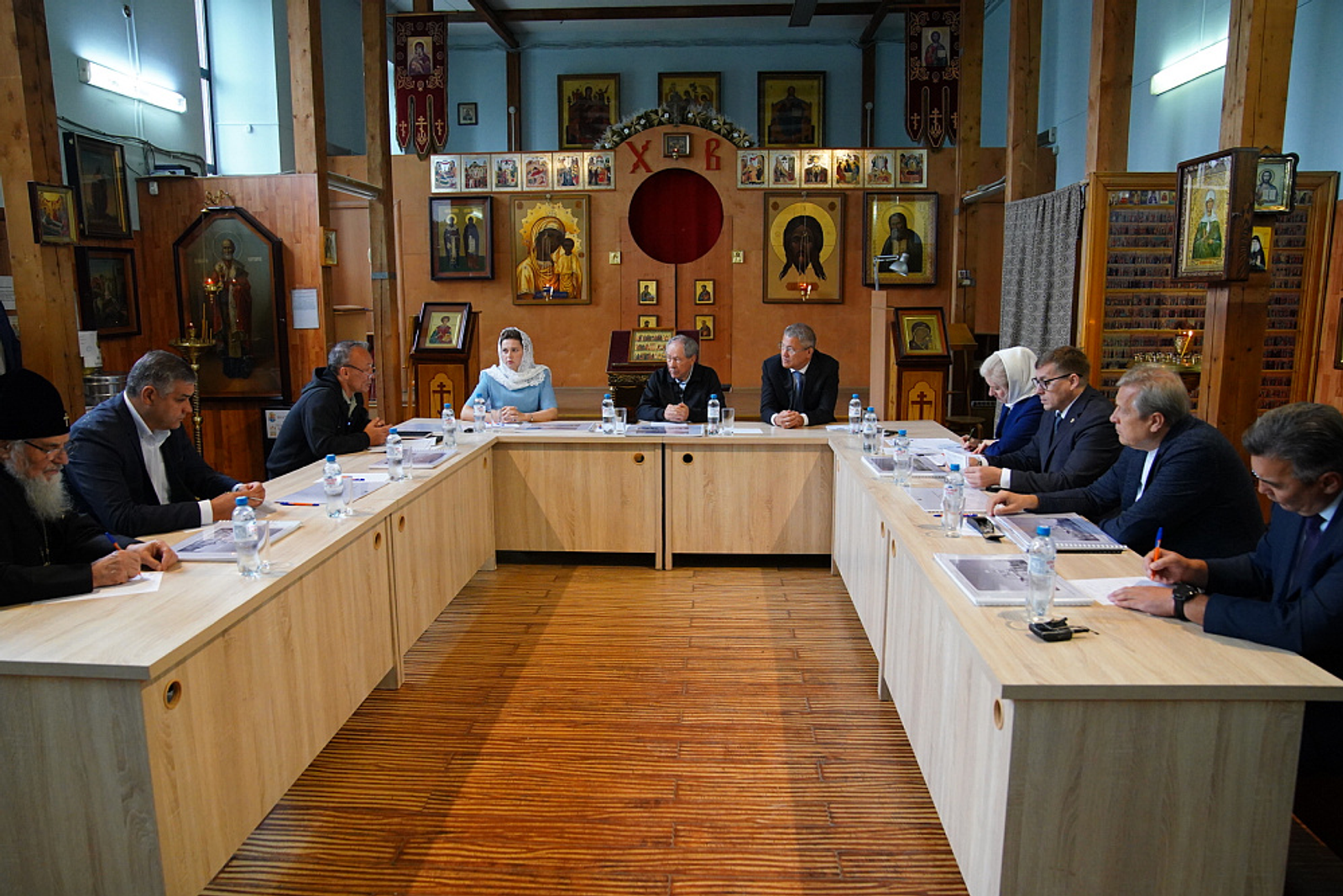 Радий Хабиров побывал на стройплощадке Воскресенского кафедрального собора в Уфе