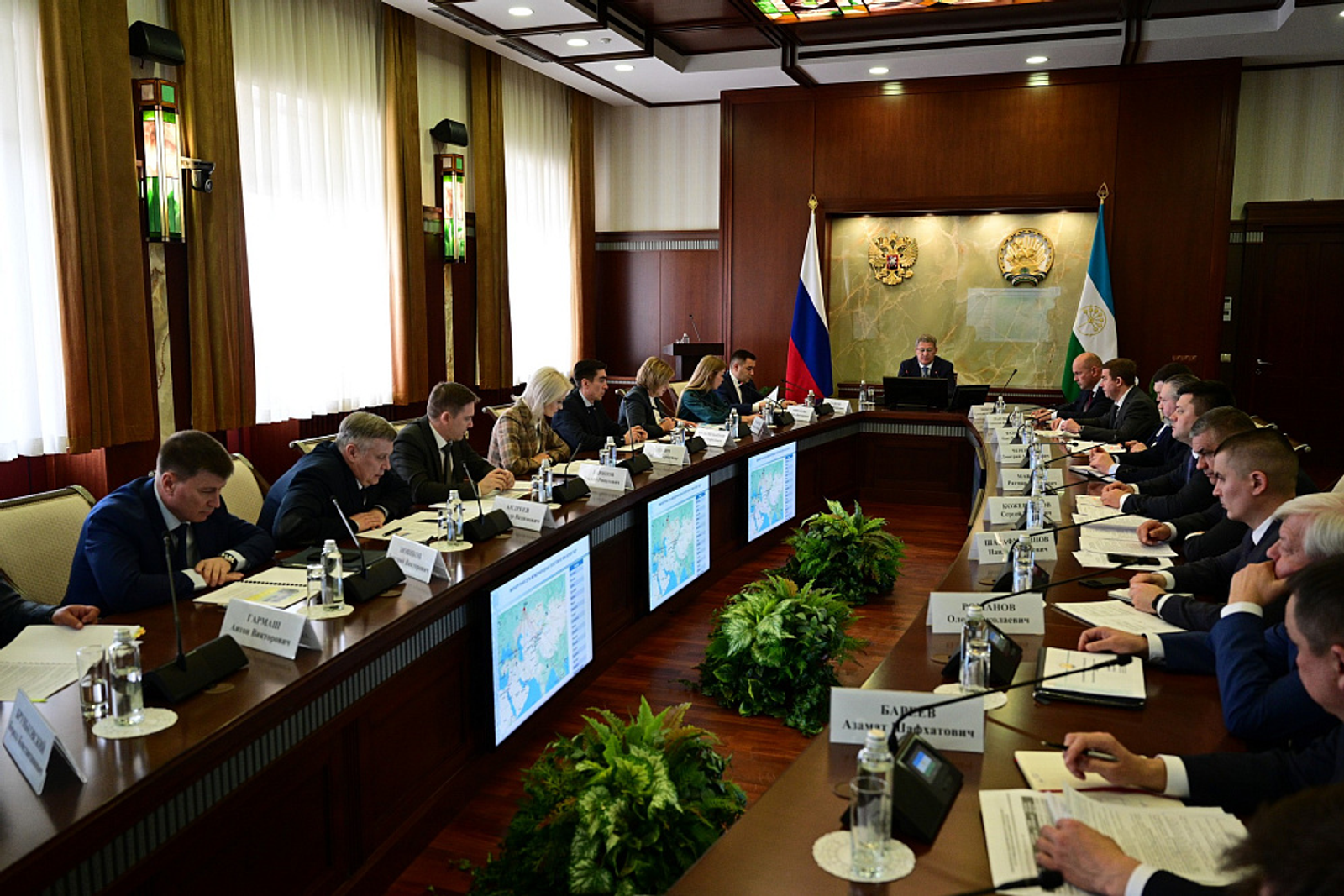 В Башкирии обсудили развитие пассажирских перевозок