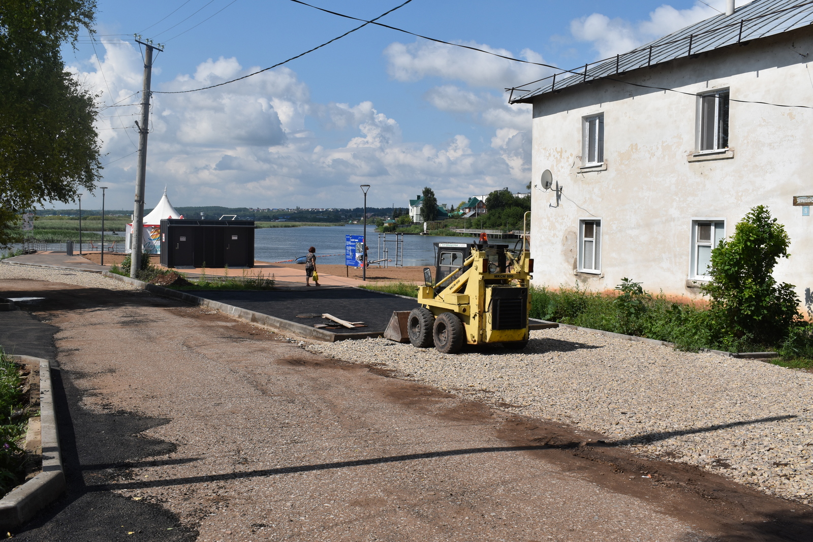 Подходы к пляжу станут комфортнее