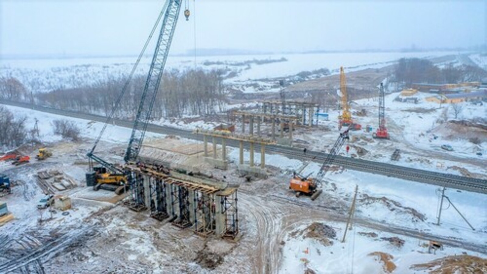 В столице Республики Башкортостан продолжается строительство путепровода вблизи Зинино