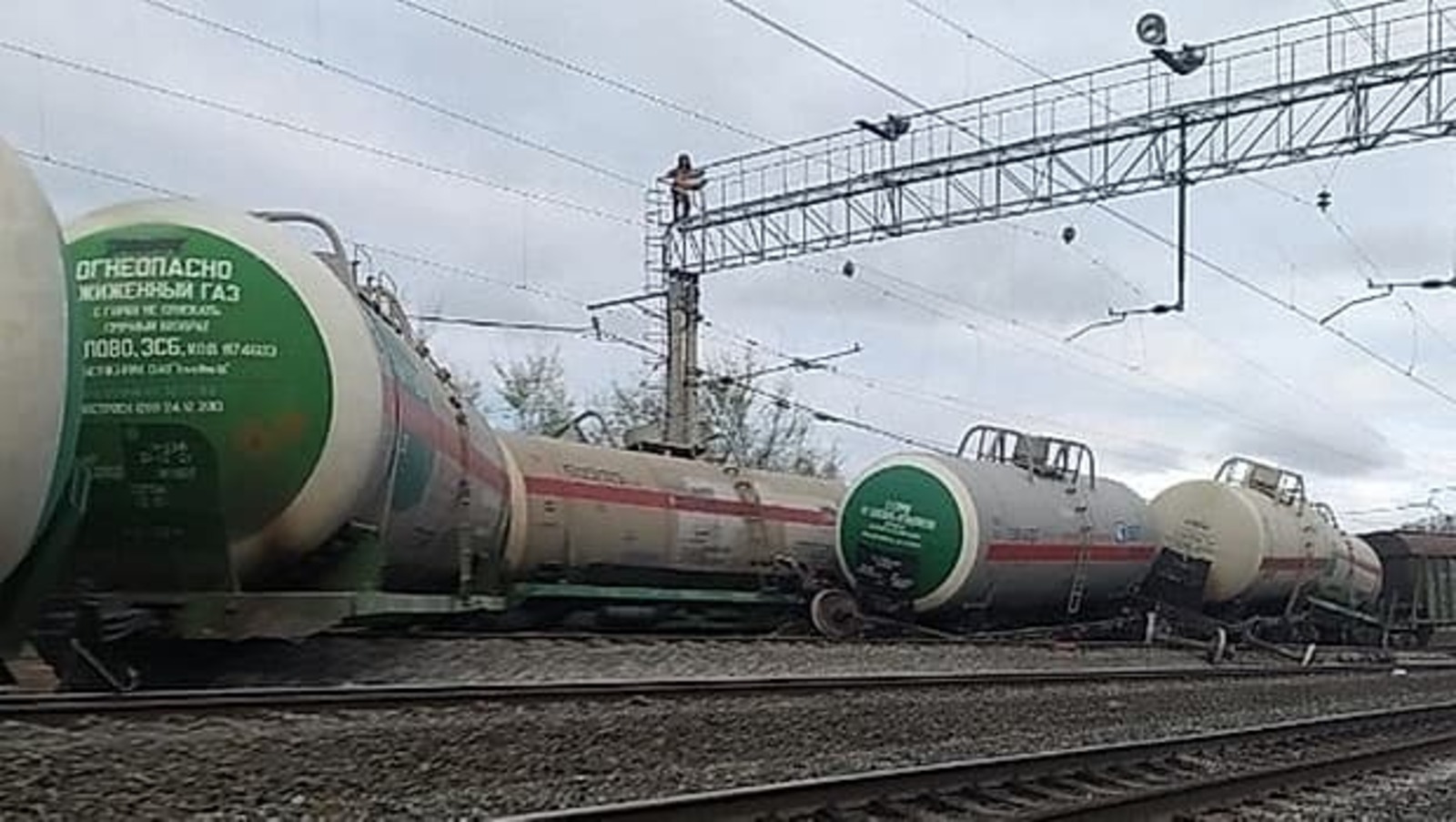 Появились новые подробности об аварии на железной дороге в Шингак-Куле