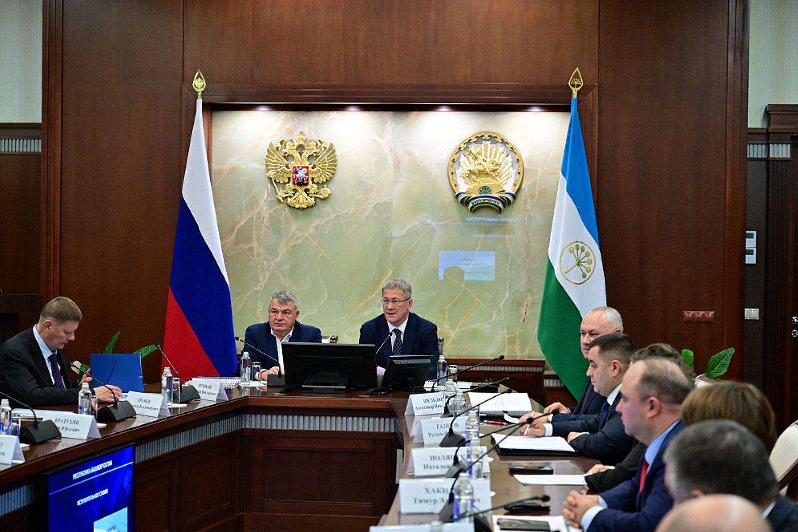 В Башкирии обсудили вопросы взаимодействия республики с Ростехом