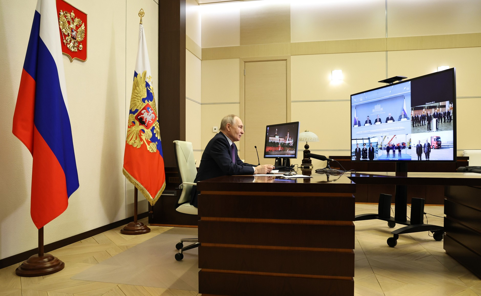 Путин открыл объекты транспортной инфраструктуры