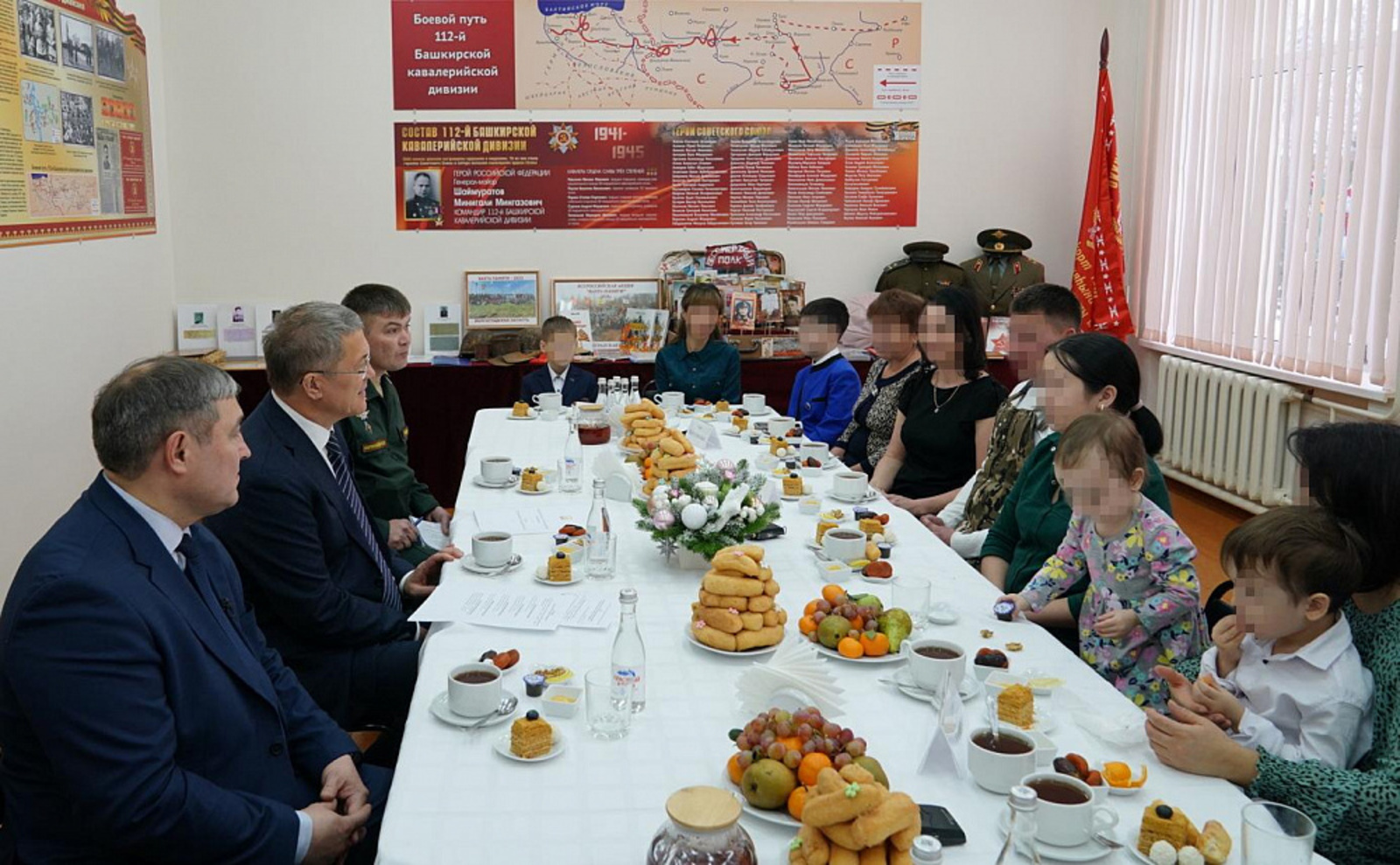 Радий Хабиров встретился с семьями участников СВО из Туймазинского района