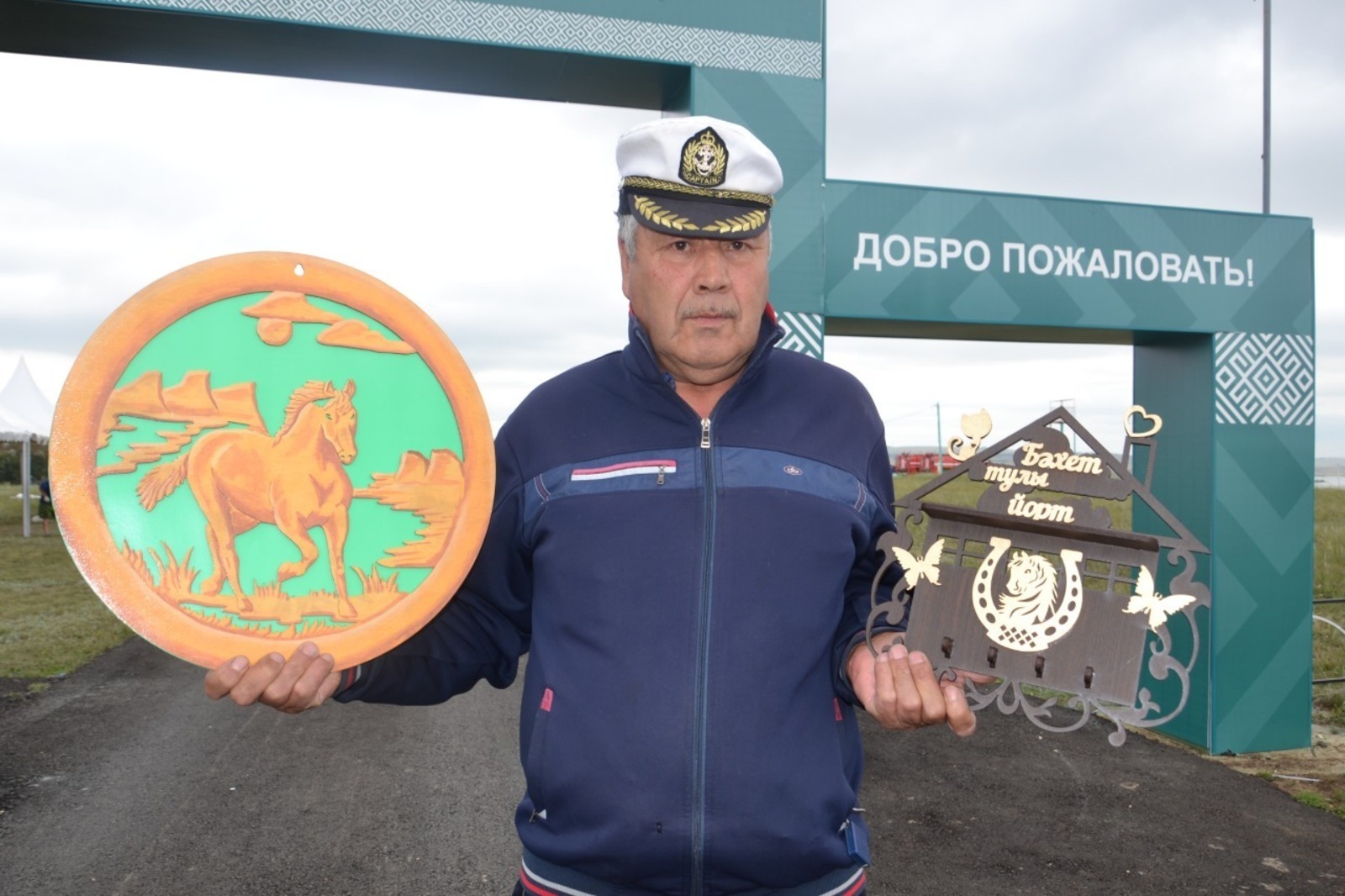 Ремесленник из Учалинского района на фестивале башкирской лошади хочет продать сувениров более чем на 150 тысяч