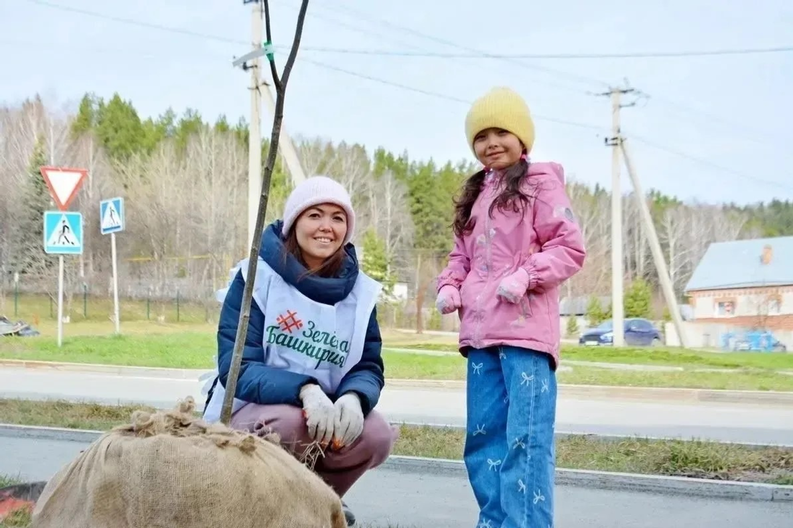 В Башкирии стартовали акции «Зелёная Башкирия» и «Сад памяти»