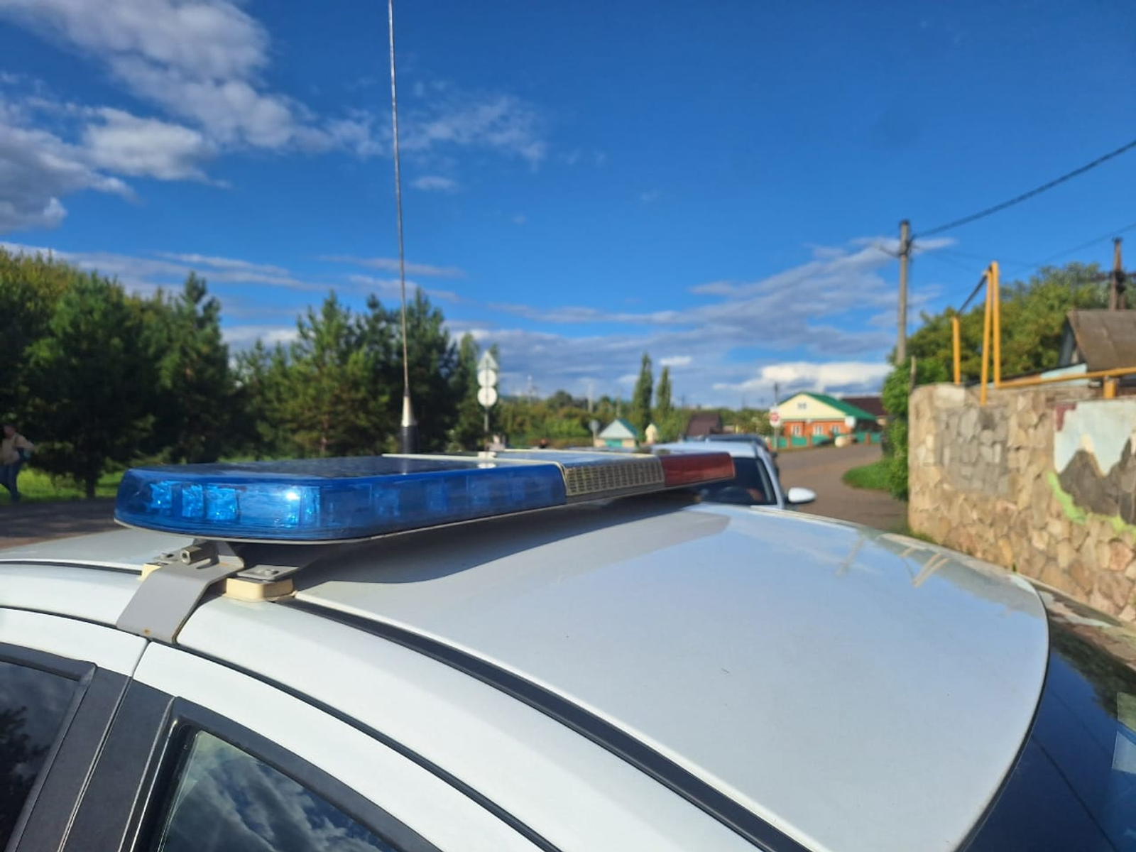 В Башкирии с 1 сентября выросли штрафы за непропуск машин с «мигалками»