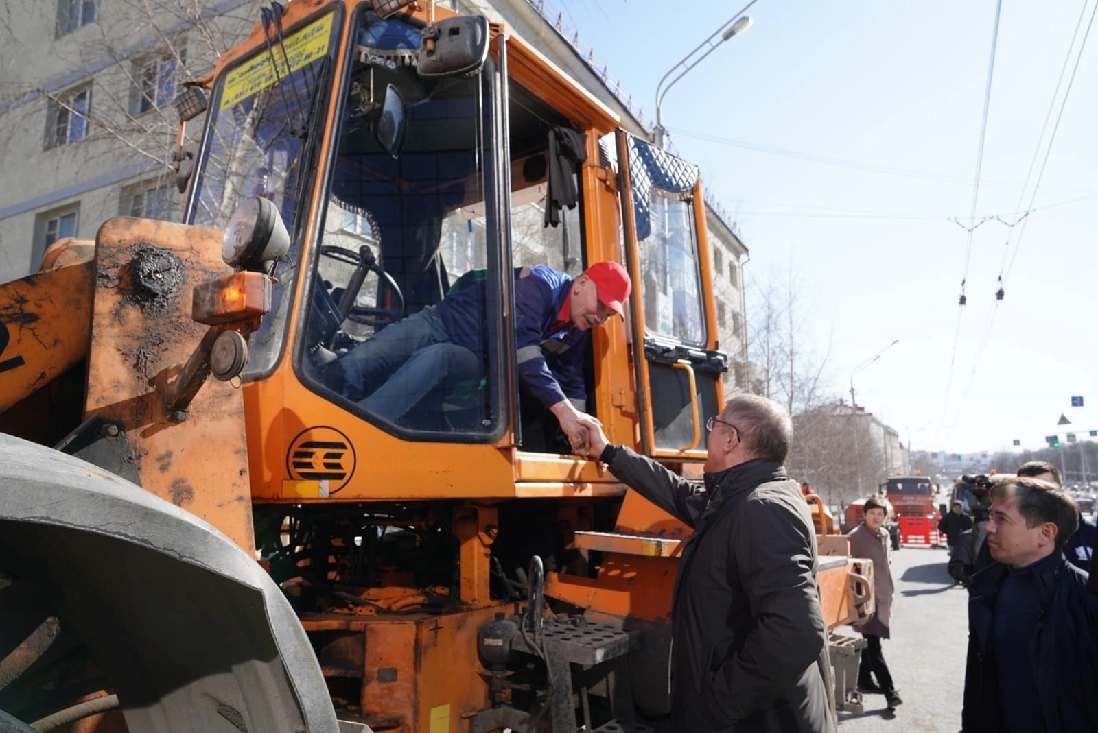 Для уборки городов Башкирии закупили белорусскую технику