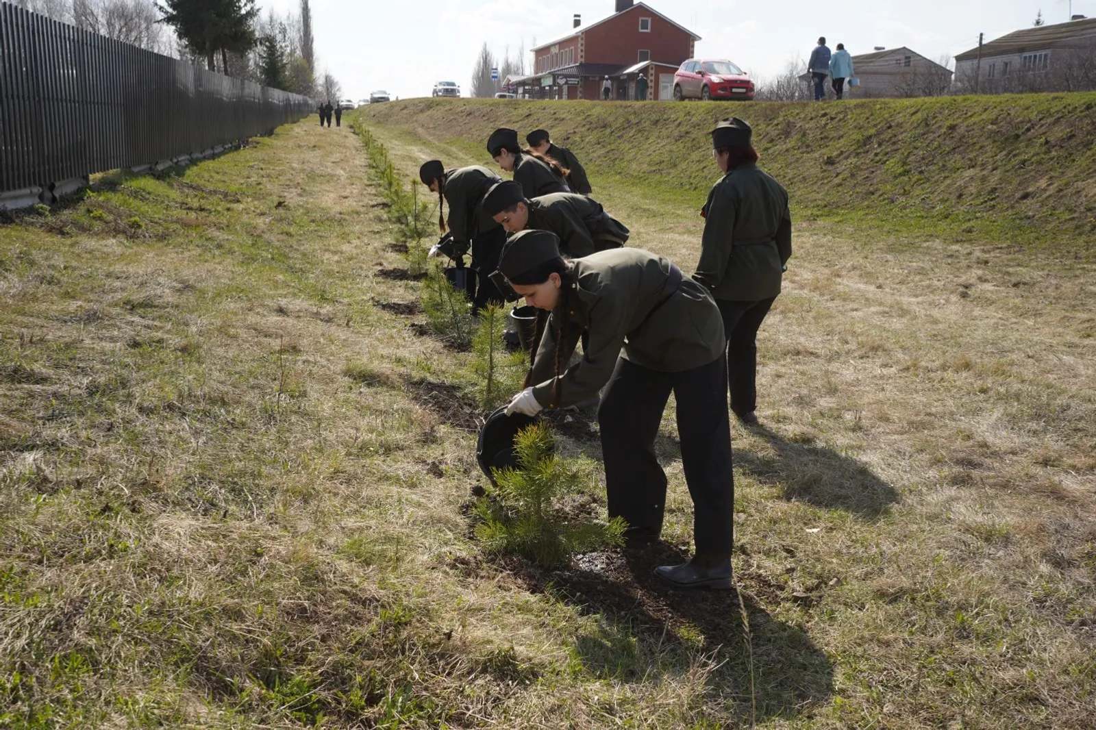 В Башкирии стартовала акция «Сад памяти»