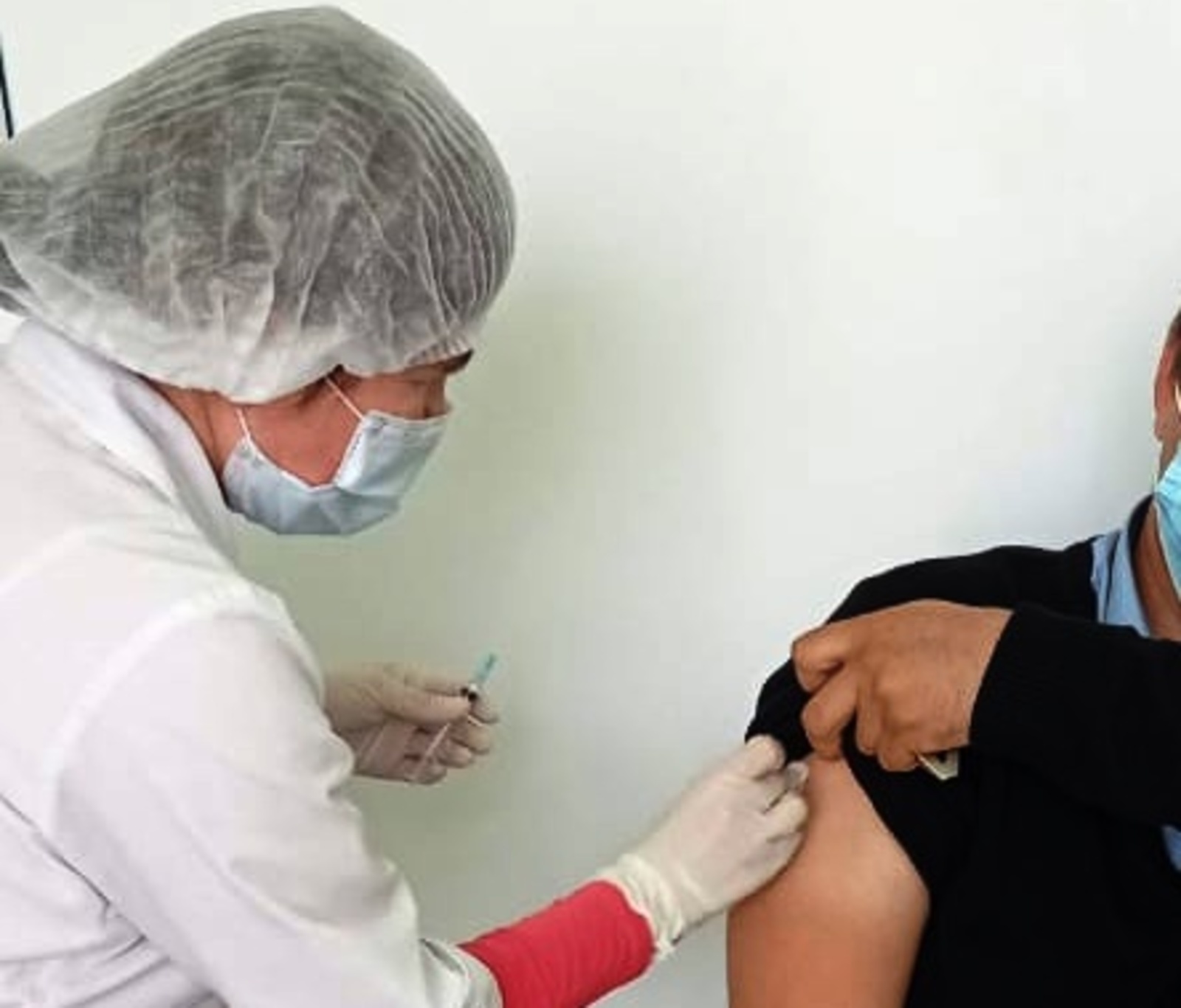 В Башкирии вакцинировался почти миллион человек