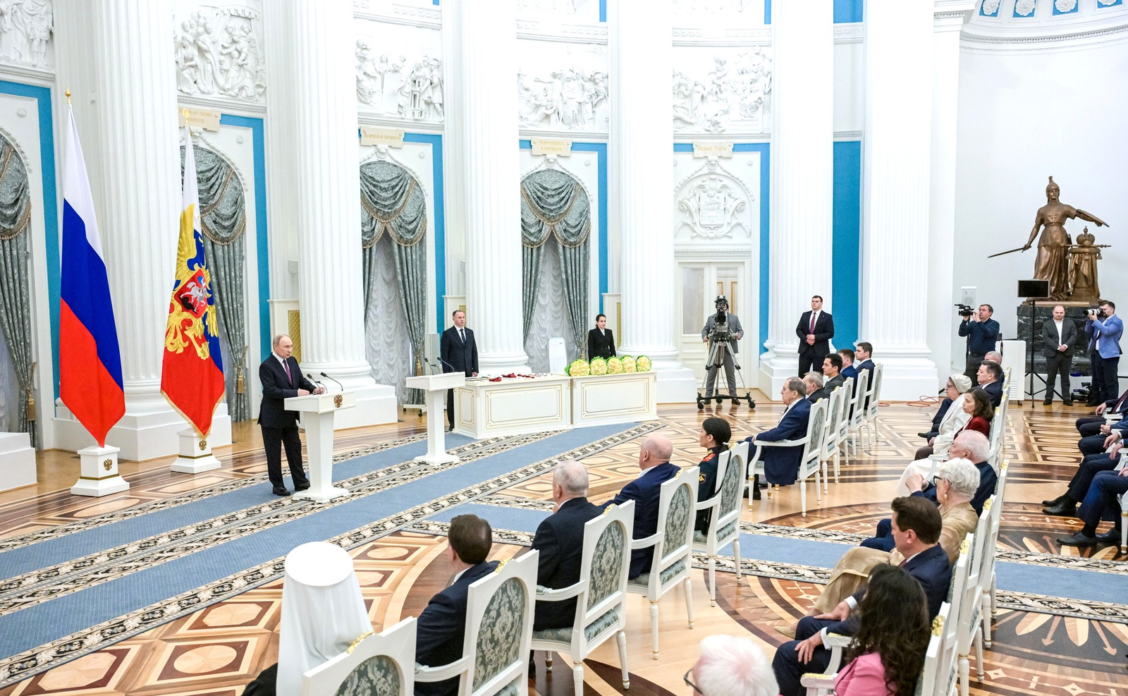 Церемония вручения государственных наград