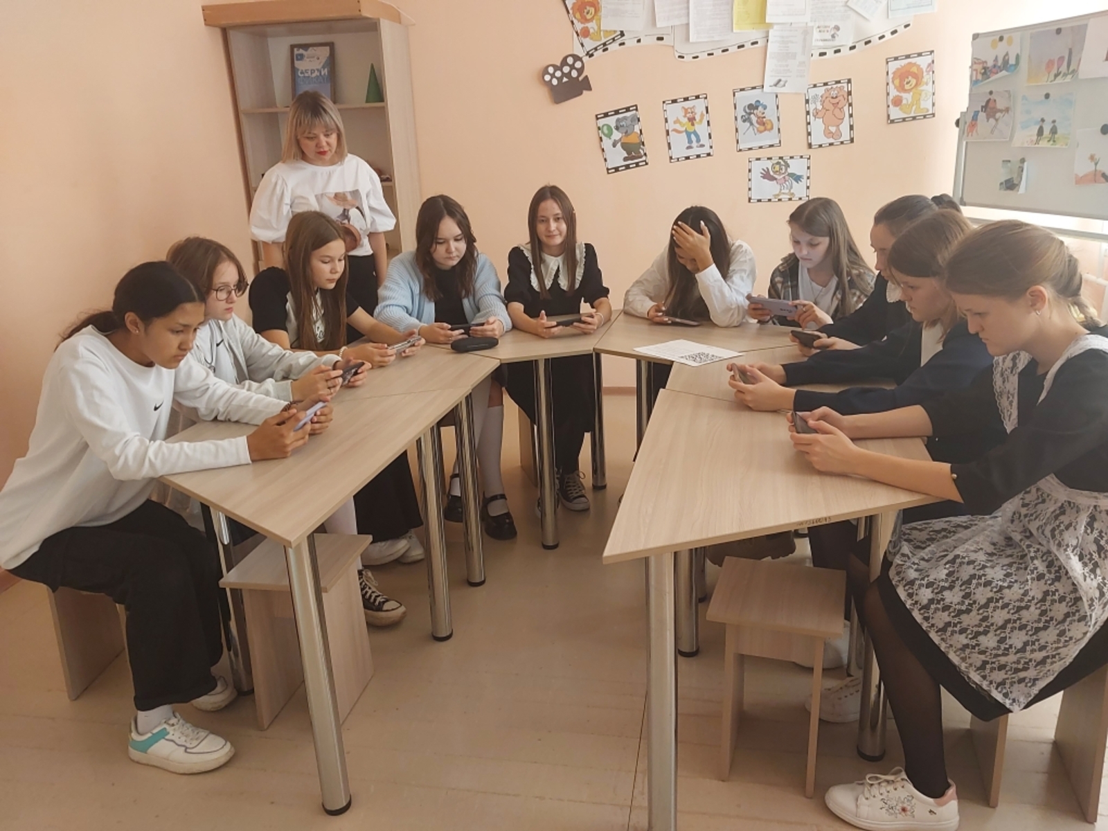 Давлекановские школьники знакомятся с компьютерными технологиями с помощью мобильных игр