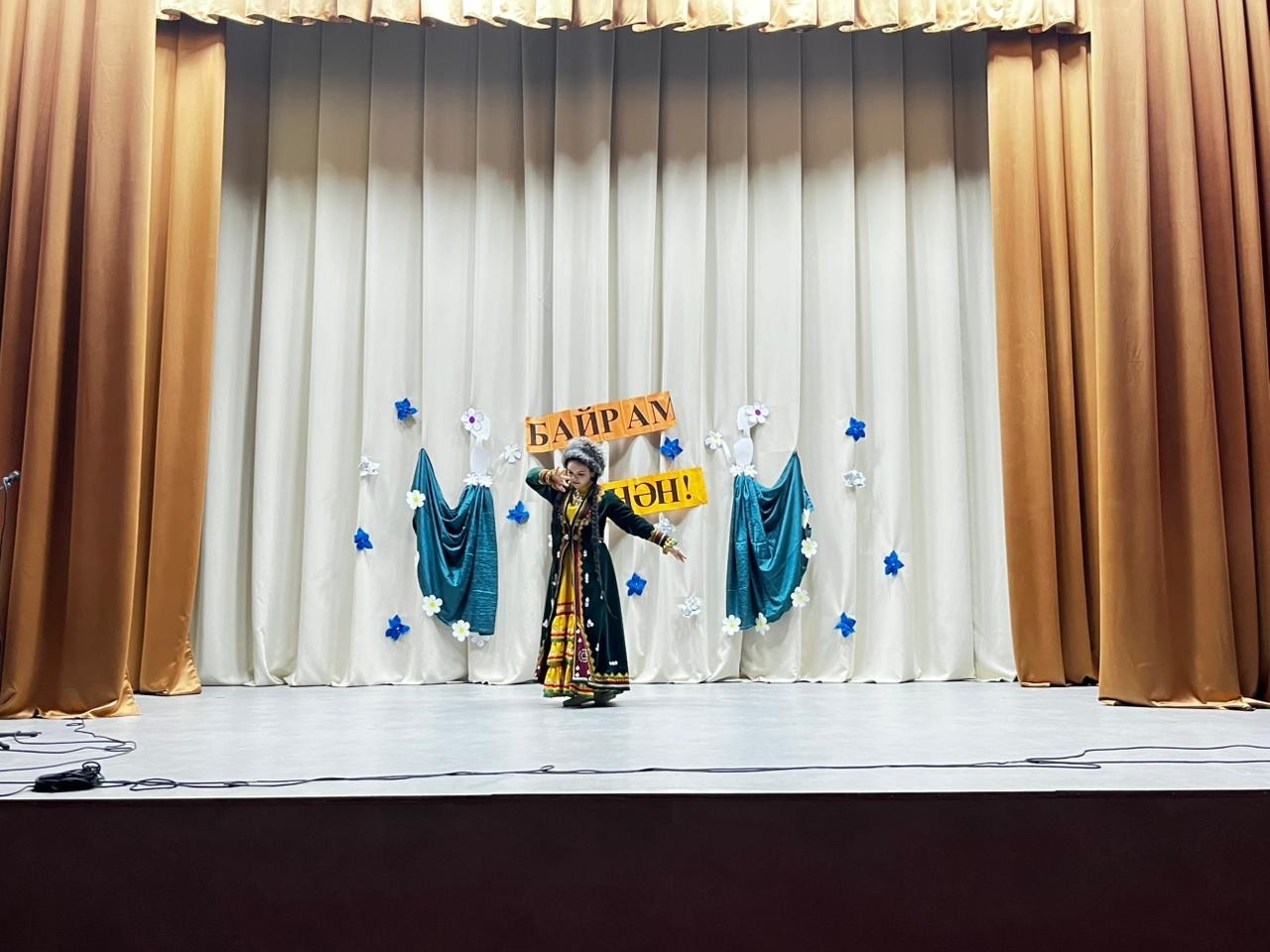 В селе Курятмасово прошёл праздник весны и красоты