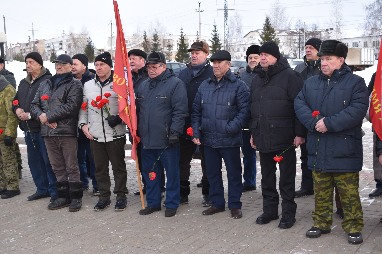 Сохраняют и передают память