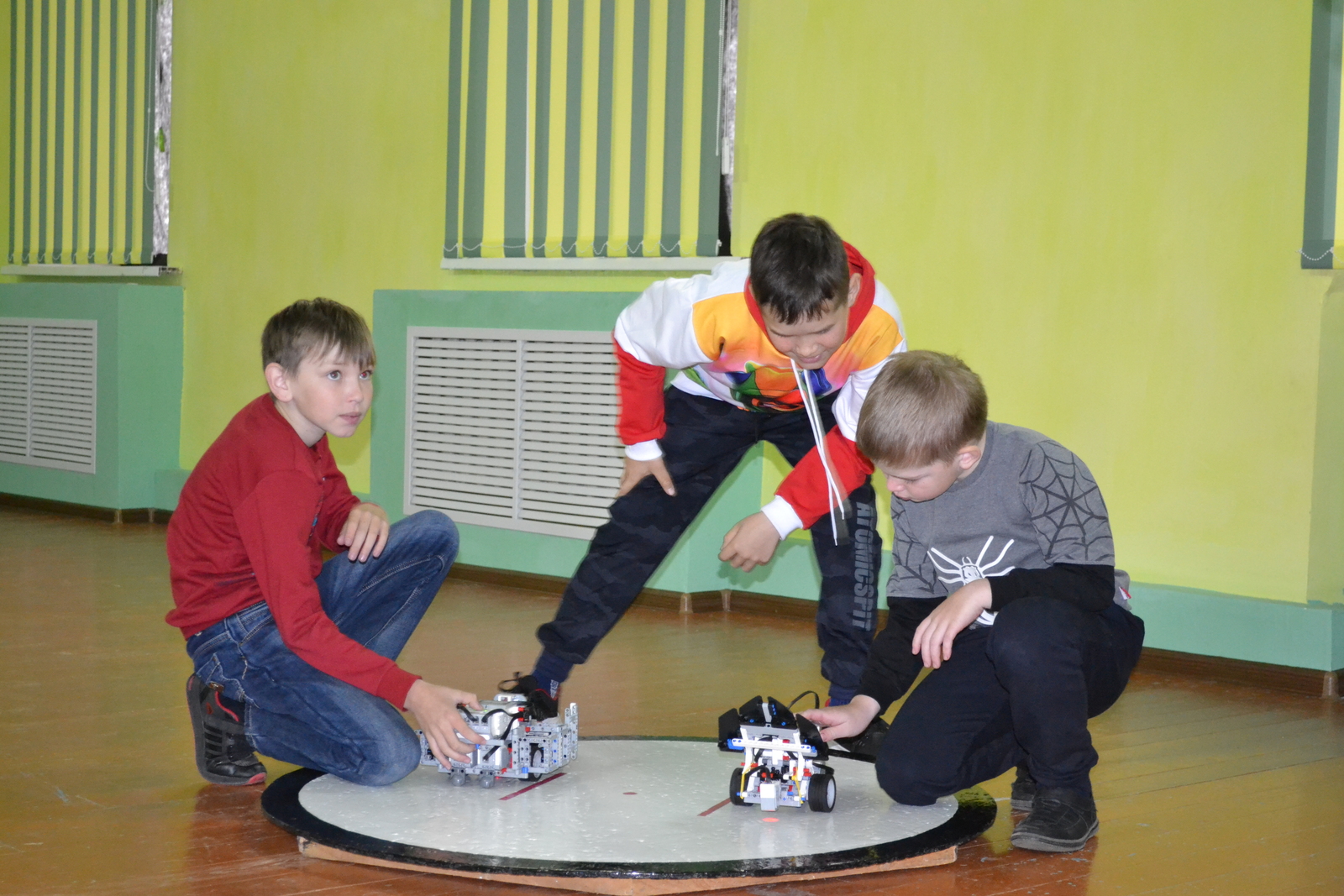 В Давлеканово устроили битву роботов-сумоистов