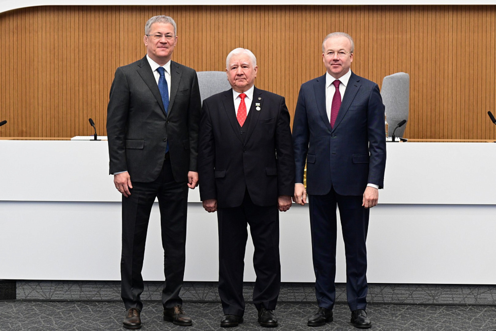 Ришат Халиков удостоен почётного звания